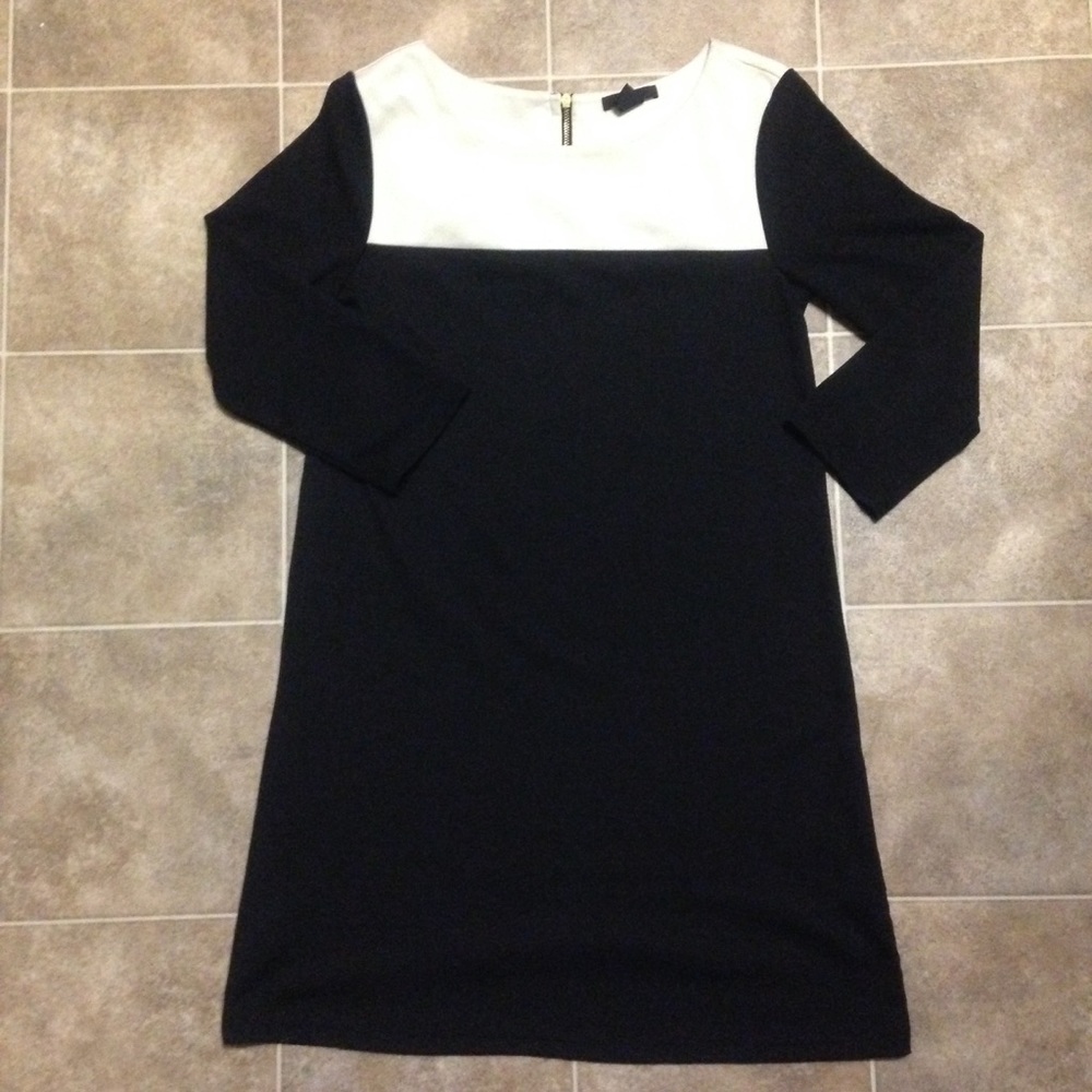 ⚫️H&M colorblock black cream shift 3/4 length